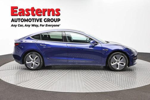 Blue 2018 Tesla Model 3 Long Range