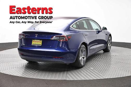 Blue 2018 Tesla Model 3 Long Range