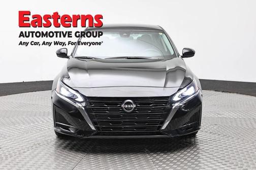 Black 2023 Nissan Altima 2.5 SV
