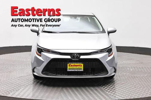 Classic Silver Metallic 2021 Toyota Corolla LE