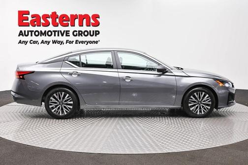 Gun Metallic 2025 Nissan Altima SV