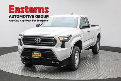2024 Toyota Tacoma SR