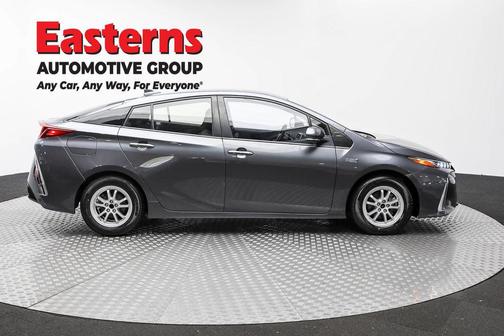 Magnetic Gray Metallic 2021 Toyota Prius Prime LE