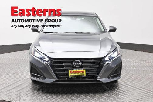 Gun Metallic 2025 Nissan Altima SV