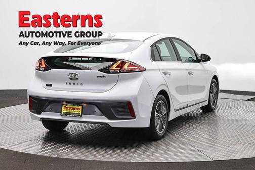 Ceramic White 2021 Hyundai IONIQ Plug-In Hybrid Limited