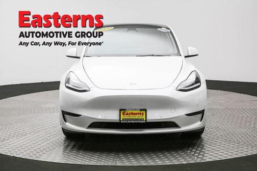 White 2022 Tesla Model Y Long Range