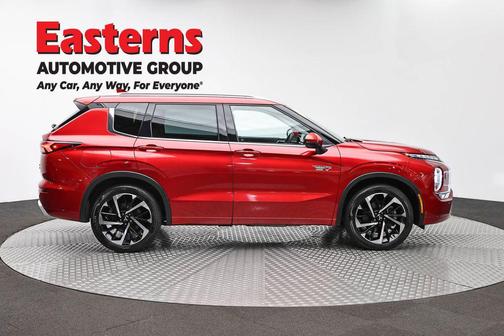 Red 2023 Mitsubishi Outlander PHEV SEL