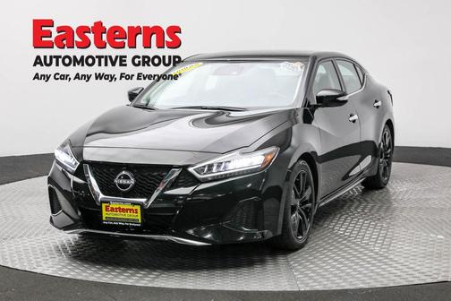 2023 Nissan Maxima SV