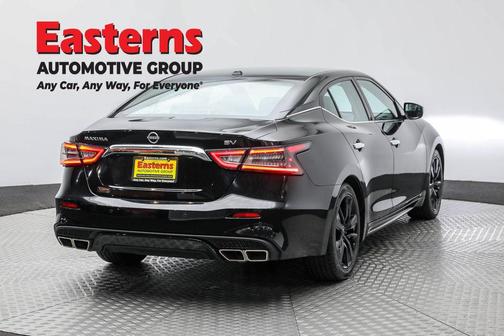 2023 Nissan Maxima SV