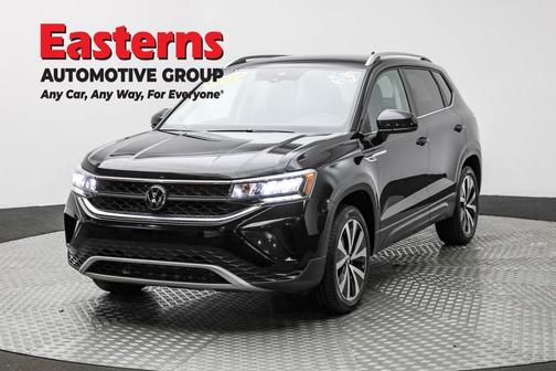 2024 Volkswagen Taos 1.5T SE