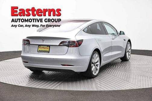 Silver 2018 Tesla Model 3 Long Range