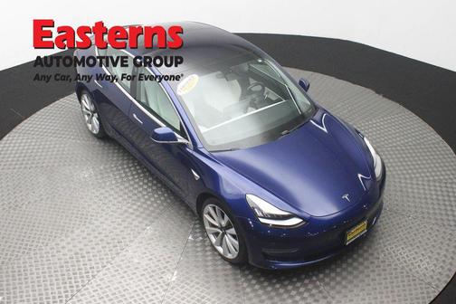 Blue 2018 Tesla Model 3 Performance