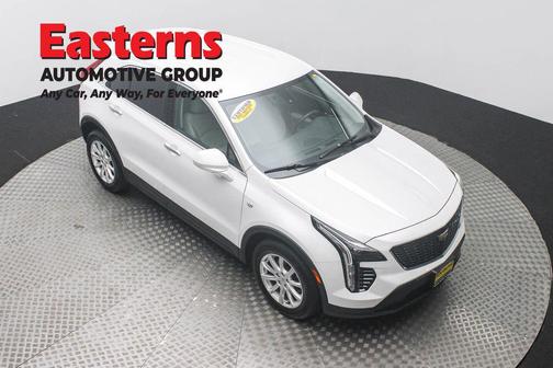 Crystal White Tri-Coat 2019 Cadillac XT4 Luxury