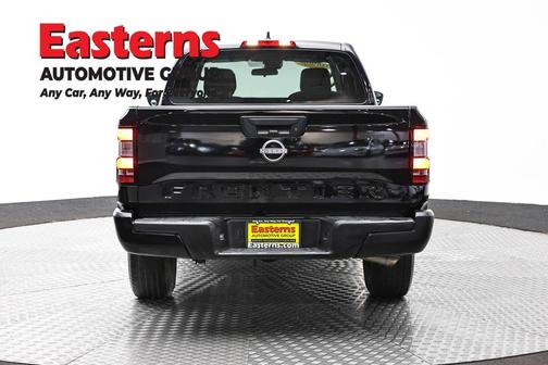 Black 2022 Nissan Frontier S