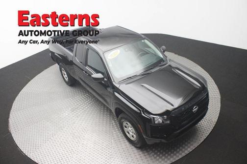 Black 2022 Nissan Frontier S