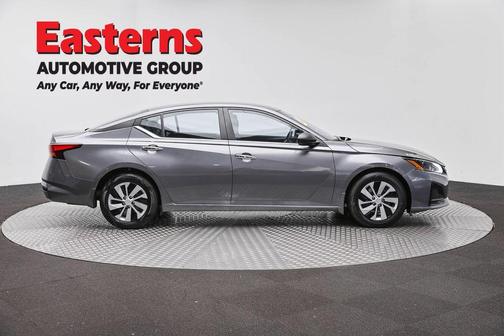 Gun Metallic 2024 Nissan Altima 2.5 S