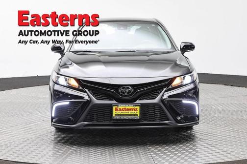 Midnight Black Metallic 2024 Toyota Camry SE