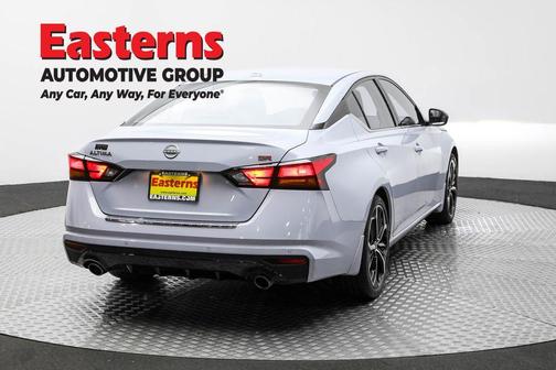 Gray Sky Pearl 2023 Nissan Altima 2.5 SR