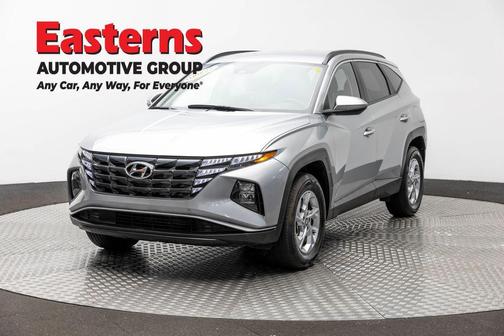 Shimmering Silver 2022 Hyundai TUCSON SEL