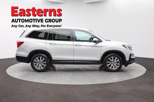 White 2021 Honda Pilot EX