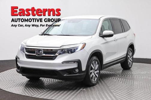 White 2021 Honda Pilot EX