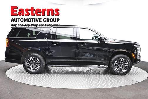 Black 2025 Chevrolet Suburban Z71