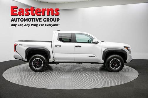 Ice 2024 Toyota Tacoma TRD Off Road