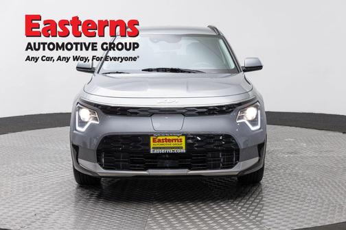Steel Gray 2024 Kia Niro EV Wind
