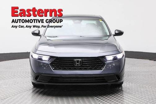 Gray 2025 Honda Accord SE