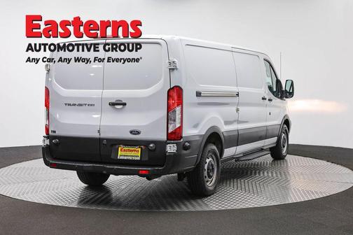 Oxford White 2018 Ford Transit-250 Base
