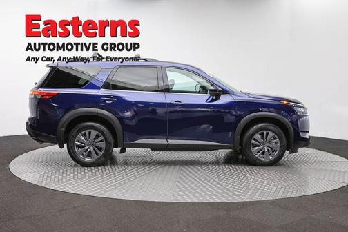 Deep Ocean Blue 2023 Nissan Pathfinder SV
