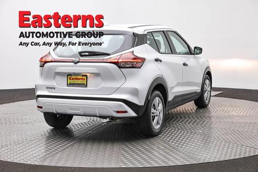 Fresh Powder 2024 Nissan Kicks S