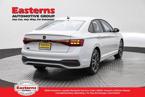 Pure White 2025 Volkswagen Jetta 1.5T Sport