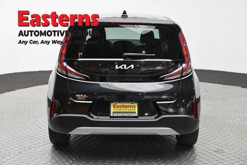 Black 2025 Kia Soul LX