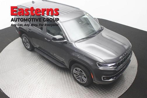 Metallic 2024 Jeep Wagoneer Series II