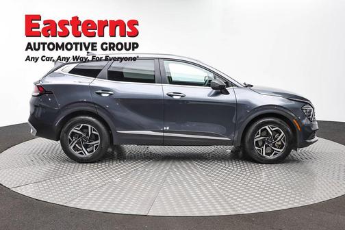 Gravity Gray 2024 Kia Sportage LX