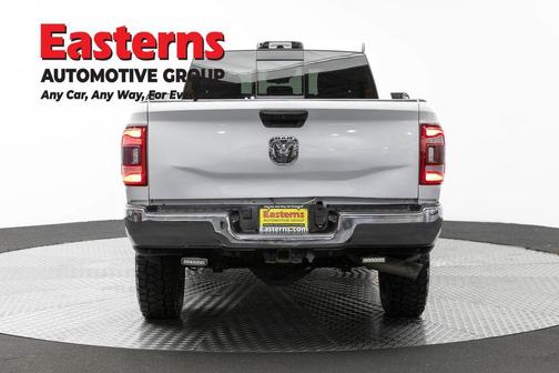 Bright White Clearcoat 2022 RAM 2500 Tradesman