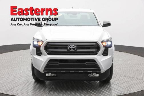 Ice 2024 Toyota Tacoma SR