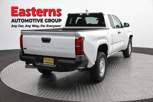 Ice 2024 Toyota Tacoma SR