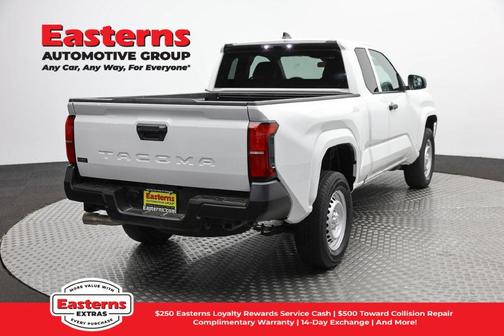 Ice 2024 Toyota Tacoma SR