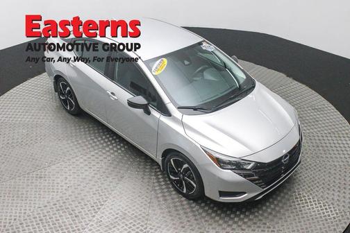 2025 Nissan Versa 1.6 SR