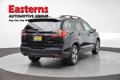 Crystal Black Silica 2023 Subaru Ascent Premium 7-Passenger