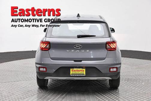 Galactic Gray 2022 Hyundai VENUE SE