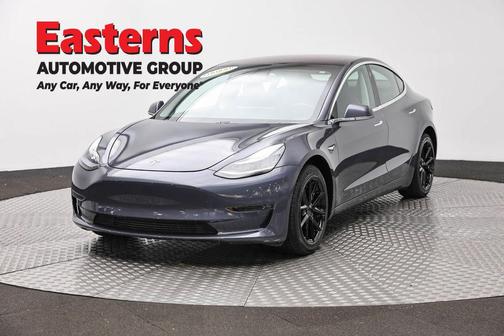 Gray 2018 Tesla Model 3 Long Range