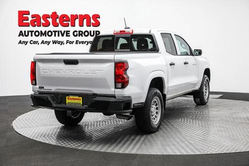 2024 Chevrolet Colorado WT