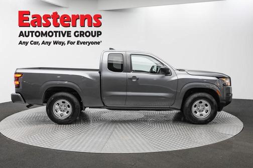 Gun Metallic 2022 Nissan Frontier S