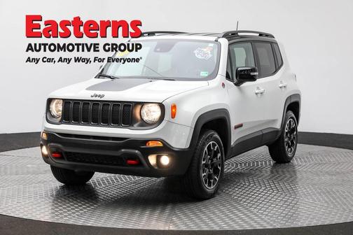 2023 Jeep Renegade Trailhawk