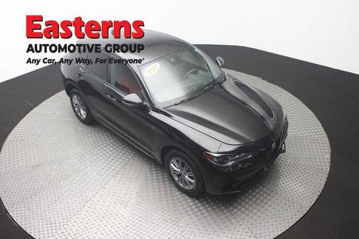 Vulcano Black Metallic 2024 Alfa Romeo Stelvio Base