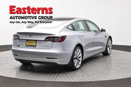 Silver 2018 Tesla Model 3 Long Range