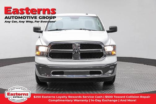 Bright White Clearcoat 2022 RAM 1500 Classic Tradesman